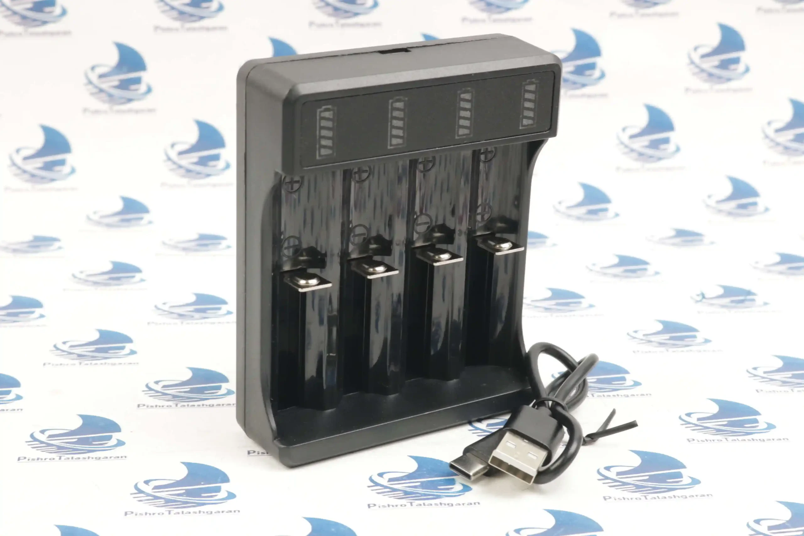 قیمت شارژر باتری لیتیوم یون چهارتایی با قابلیت قطع خودکار USB خرید شارژر باتری لیتیوم یون چهارتایی با قابلیت قطع خودکار USB